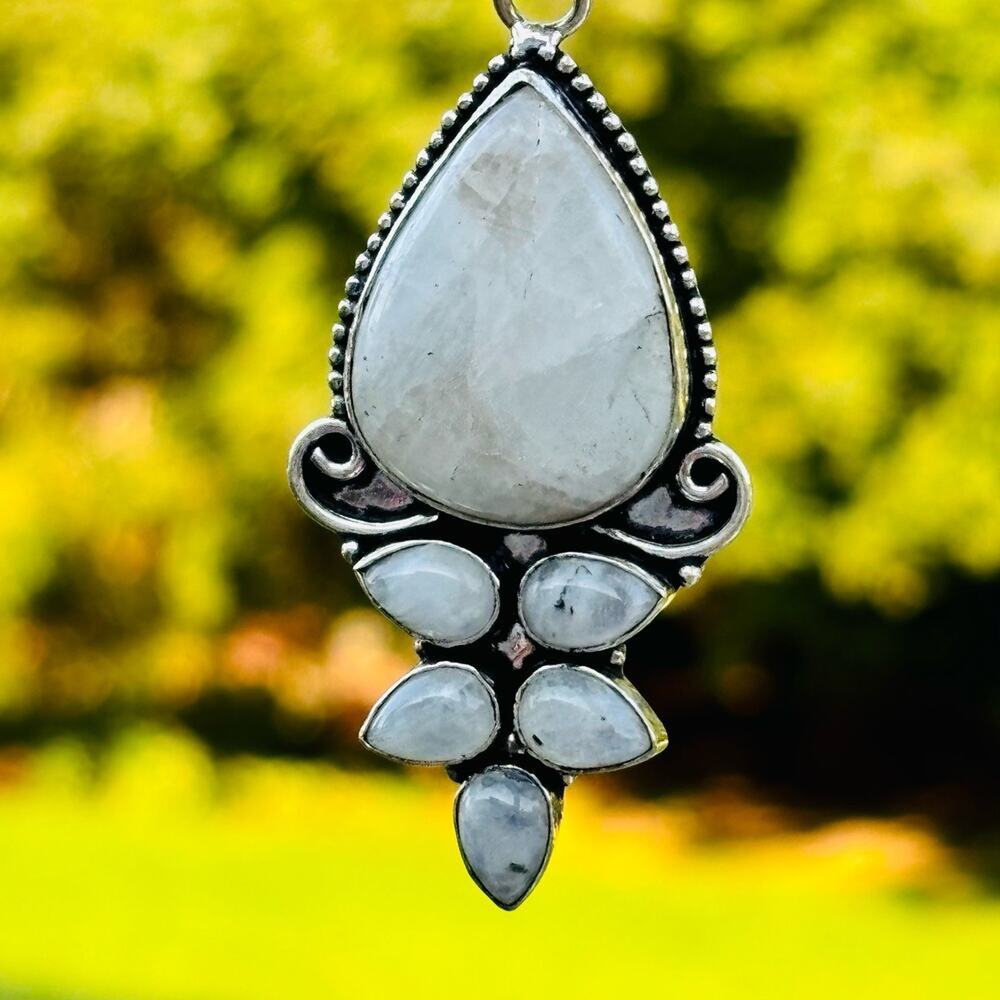 Hand Crafted Silver and White Teardrop Necklace